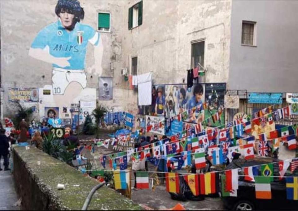 I Tre Re Via Toledo Napoli Exterior foto